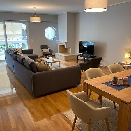 Classy 3Br With 2 Bathrooms Apartment In Marousi Atenas Exterior foto