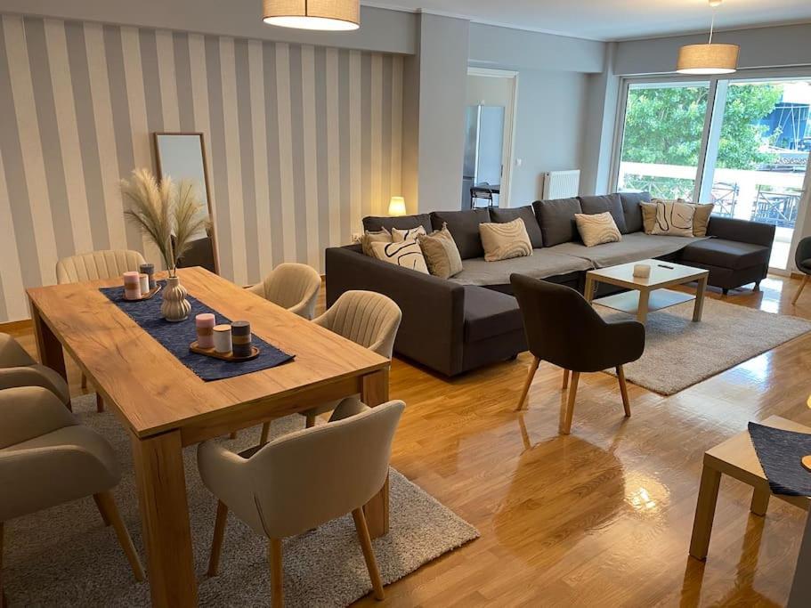 Classy 3Br With 2 Bathrooms Apartment In Marousi Atenas Exterior foto